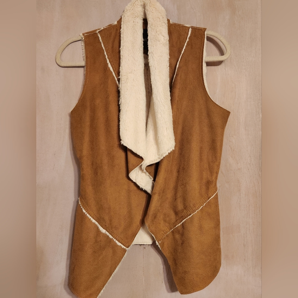 Me Jane Faux Shearling Boho Vest